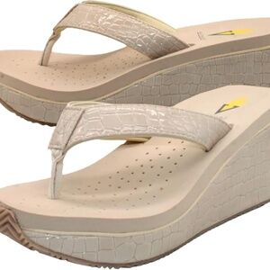 Volatile Frappuccino Off White Croco Wedge Sandals